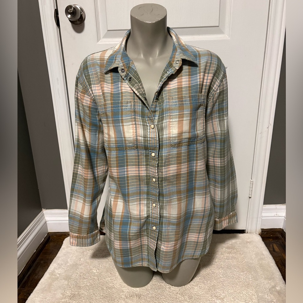 American Eagle Outfitters Men’s Plaid Shirt